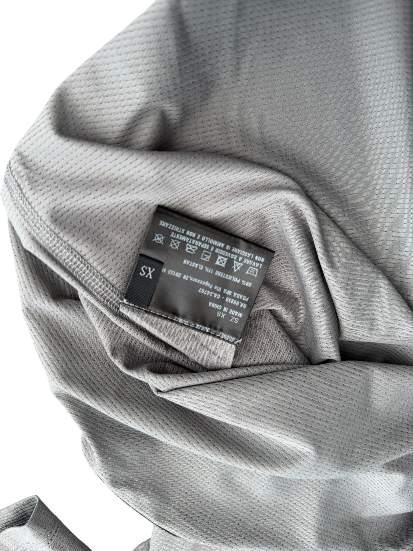 PRADA LUNA ROSSA JERSEY | M