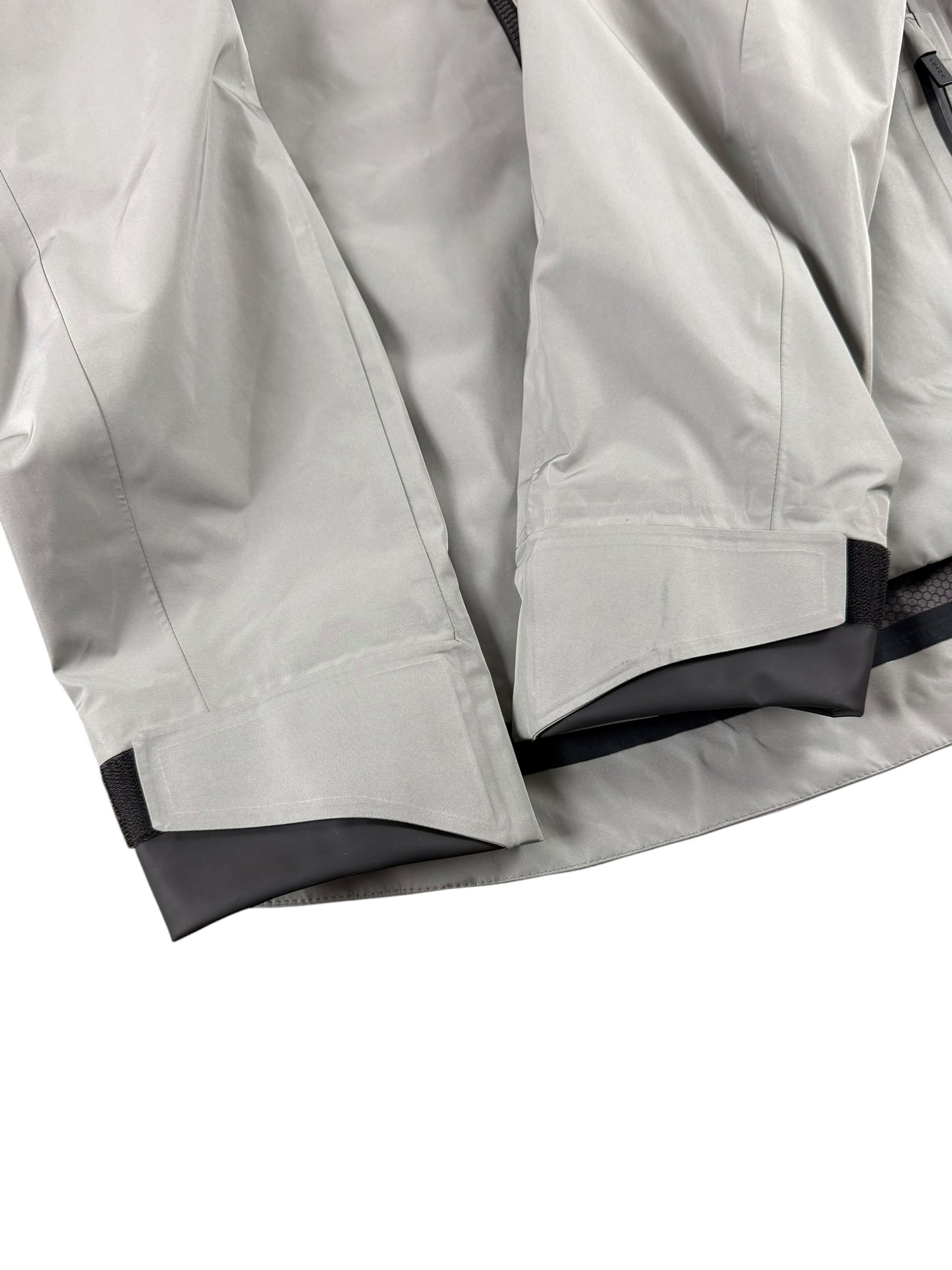 Prada Luna Rossa Windbreaker | M