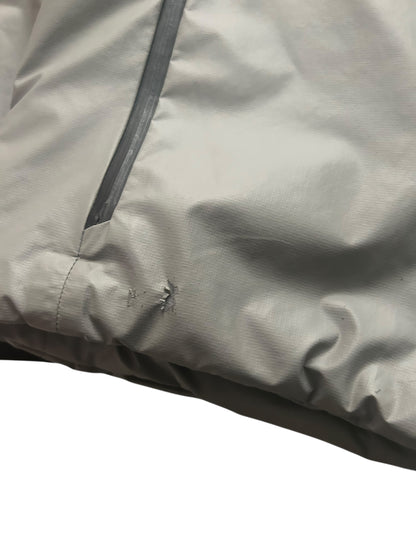 Prada Luna Rossa Puffer Jacket | XS